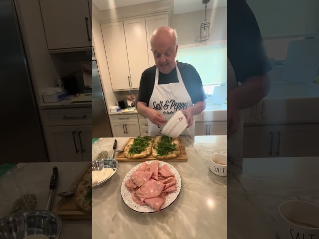 Pinsa with mortadella and burrata! 