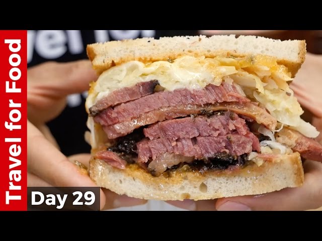 New York City Food Tour : HUGE Pastrami Sandwich at Katz’s Deli and The Halal Guys!