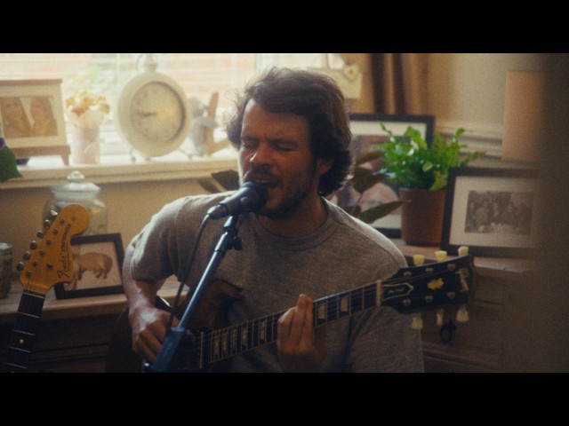 Rex Orange County - Happiness (Live from Amy's House)