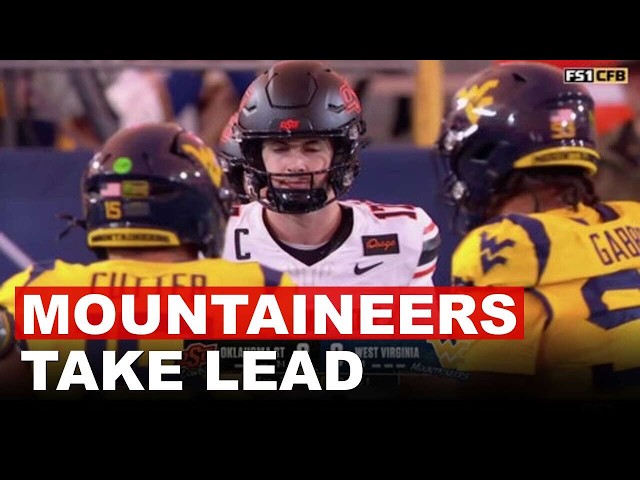 West Virginia Quarterback Strikes Twice To Take Halftime Lead Over Cowboys