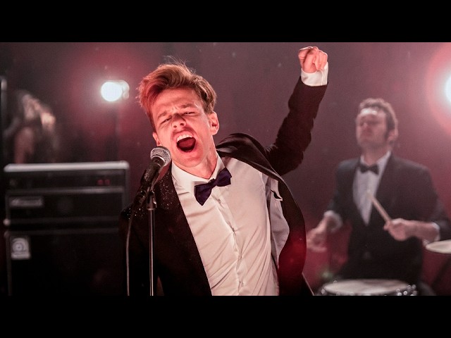 Fun.: We Are Young ft. Janelle Monáe [OFFICIAL VIDEO]