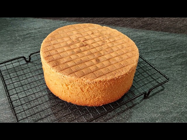 Always succeeds! This perfect Viennese Sponge Cake is airy and delicate! Fits for many cakes