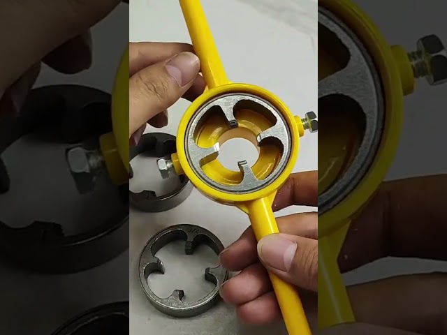 This tool for threading water pipes is really good! #tricks #tips #tutorials #craft #bushcraft #hand