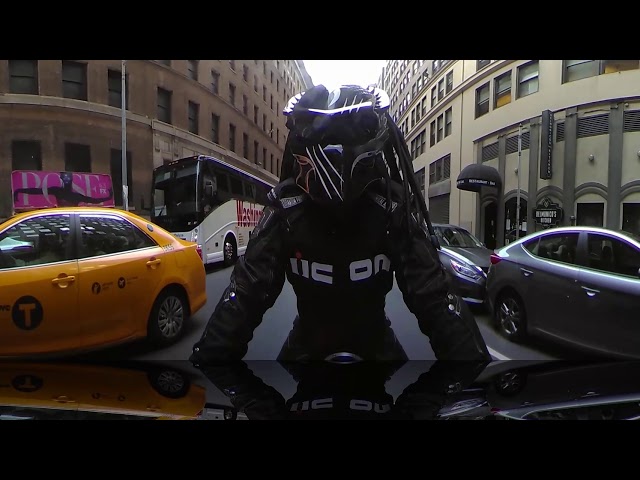 predator NYC invasion  city run Roaming around