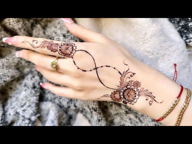 Easy and simple hand mehndi design#newmahendi #easymehndidesign 