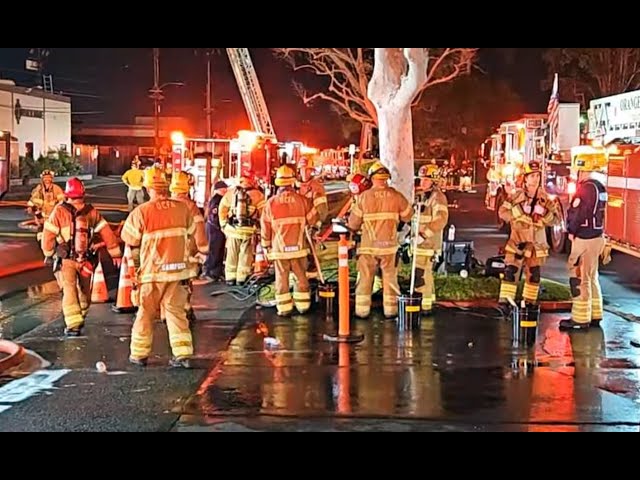 🔴LIVE - Major 3-Alarm Fire in Orange County, CA #StringersLive
