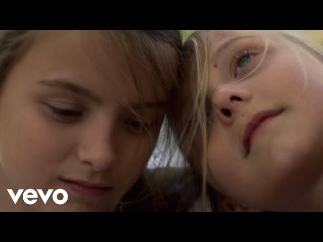 Wolf Alice - Bros (Official Video)