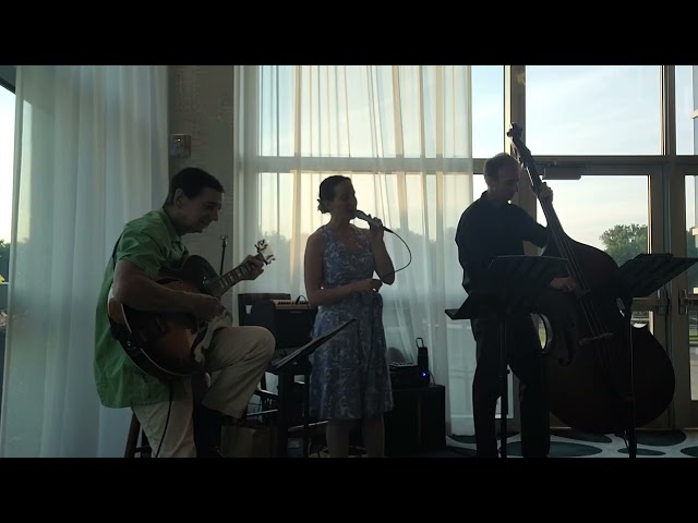 "La Vie en Rose" performed by the Kaitlyn Fay Trio