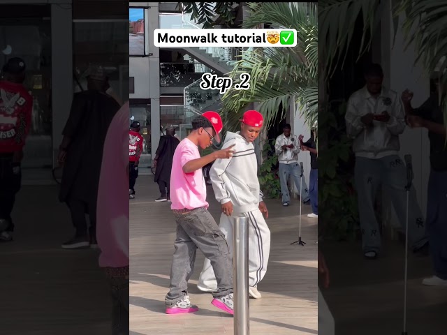 Moon walk tutorial for beginners #funk  #remix  #moonwalk  #tutorial  #dance  #shortsfyp #slickback