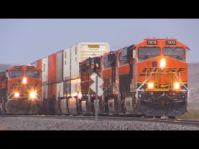 BNSF RACE !!! & LOTS MORE
