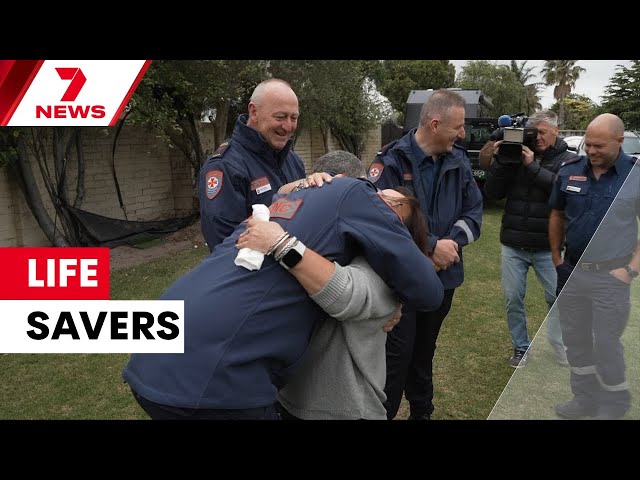 The Frankston mother reunited with the paramedics who saved her life | 7NEWS