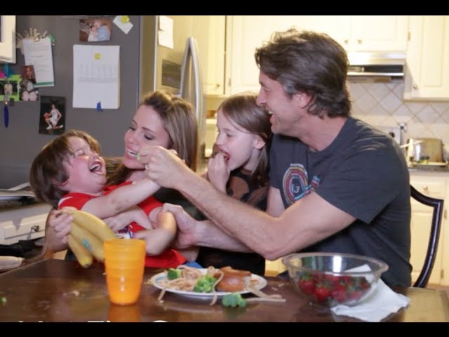 Do you want to have some broccoli? [FROZEN PARODY] | The Holderness Family