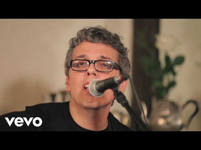 Pedro Guerra - Pasa (Directo Libertad 8)