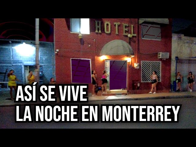MONTERREY AT NIGHT! This is what the bars and taverns on Reforma Street in downtown MONTERREY loo...
