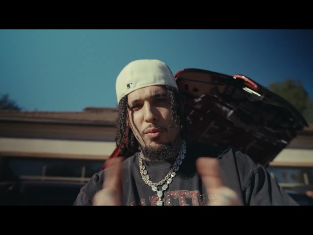 GELO - Backyard Ball (Videoclip oficial)