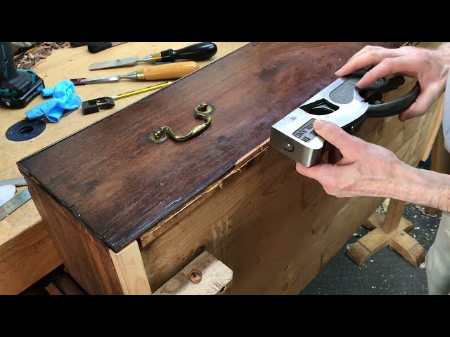 Restoring a Georgian chest of drawers Part 5