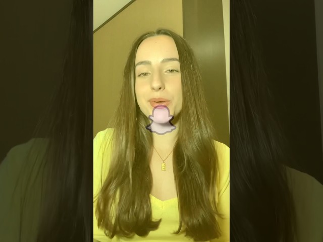 📱 YOU NEED TO KNOW how to use SNAPCHAT - TUTORIAL 2023 #shorts | Eva Bleider