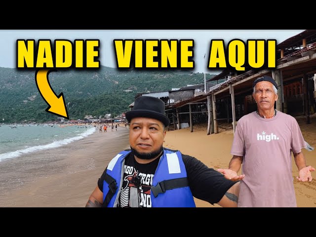 The beach that everyone forgot in Mexico. No one visits it.