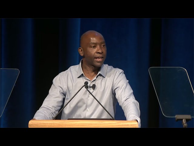 SC21 Invited Talk: Kunle Olukotun, Let the Data Flow!