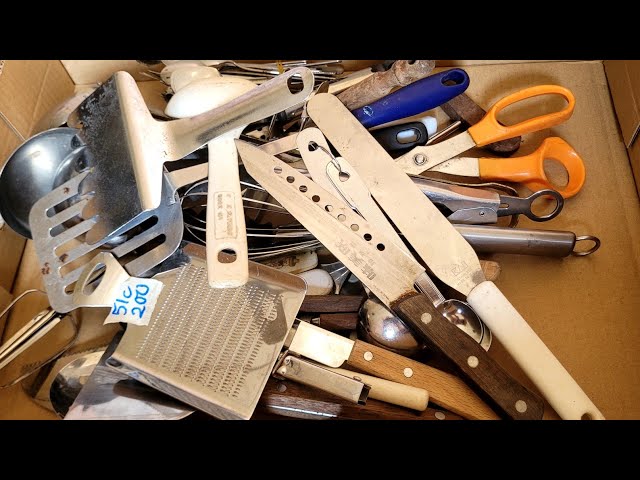 Japanese Second-hand Goods .0978224650