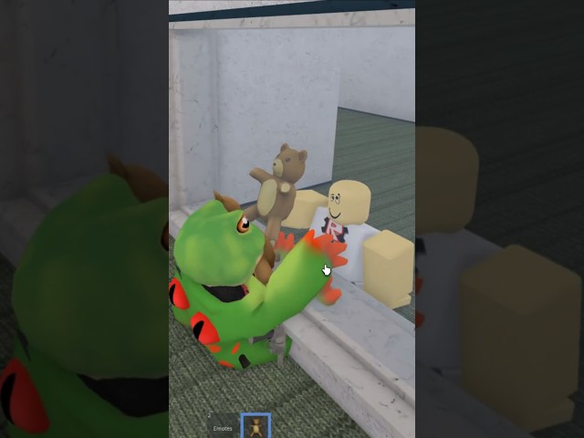 I made a new friend 🥹 #shorts #edit #roblox #murdermystery #sad #trending #trend #viral #fyp