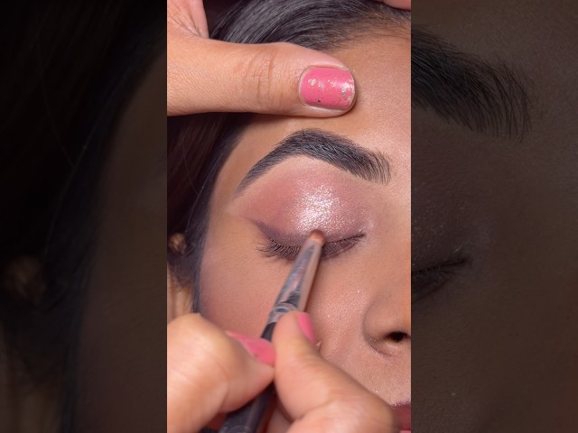 Eye makeup tutorial