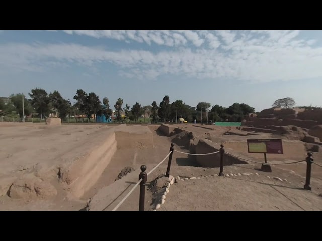 Peru - Lima - Parque de las Leyendas 14