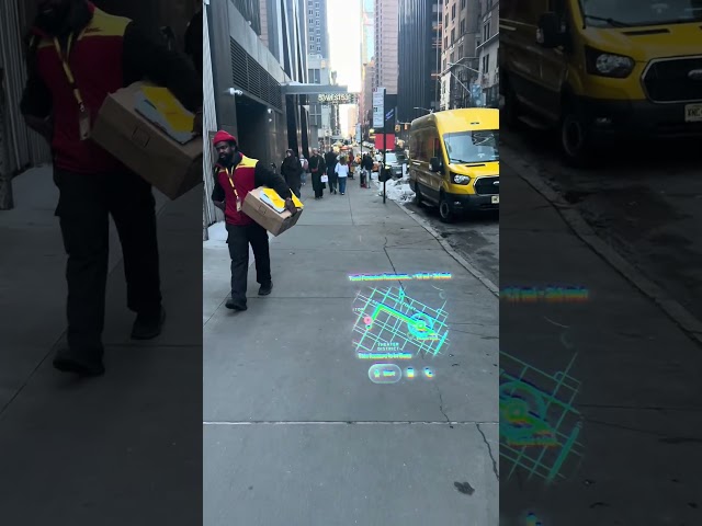 Meta Rayban display walking through New York 🗽