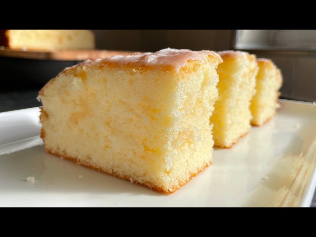 Easy Vanilla Cake recipe - Quick and Delicious! Moist, Vanilla tray bake recipe!