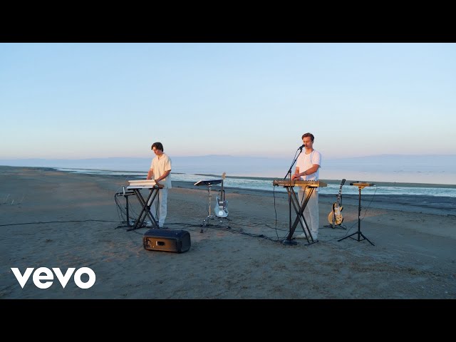 Forester - Breathless (Live Performance)