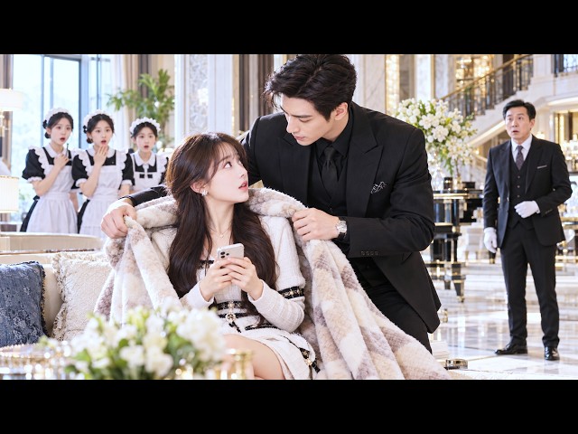 Secretly married to a cold CEO for 3 years! He seems distant but secretly loves and protects her!