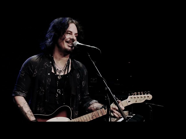 The Winery Dogs - Breakthrough (Official Music Video)