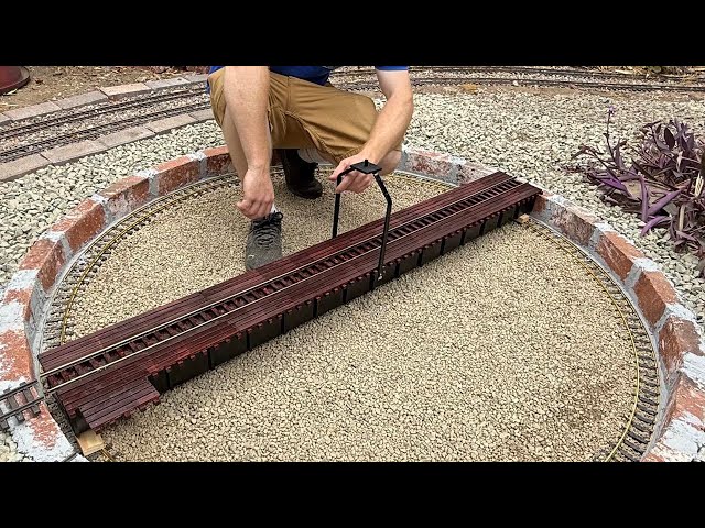 Building a G-Scale 130' Turntable 1/29 Scale Late Steam Era