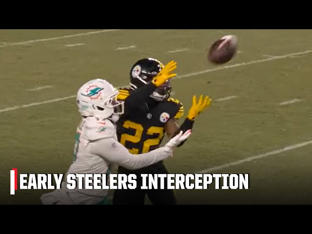 Asante Samuel Jr. INTERCEPTS Tua Tagovailoa early in the Dolphins-Steelers MNF game 😲 | NFL on ESPN
