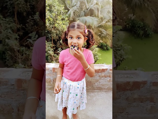 চুটকি চকলেট খেতে গিয়ে কি কান্ড করলো😃😝😳😜😛🤪😳😋#shorts #funny #funnyvideo ..