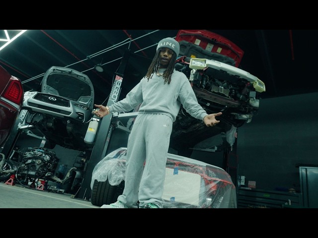 Bani - Text Back ILY (Official Music Video)