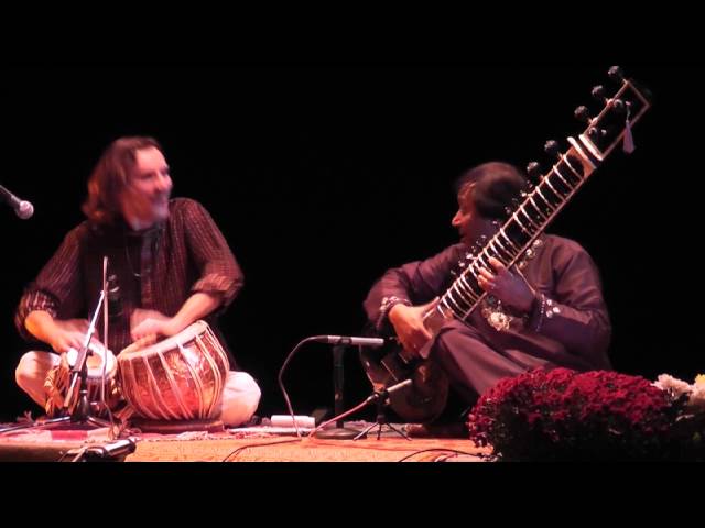 Ustad Shahid Parvez sitar - raag charukeshi - Denis Kucherov on tabla