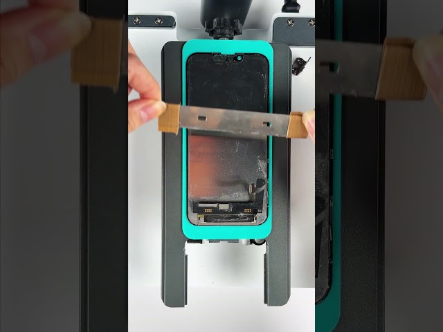 iPhone 14 Back Flim Refurbishment 🔧We chose to preserve the original display quality 💪📱