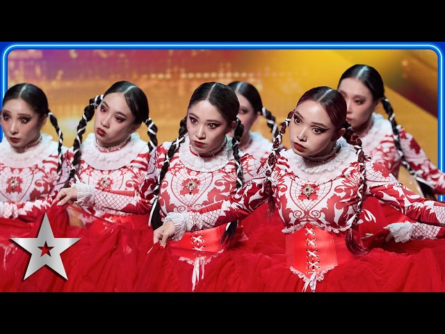 Idolls put SINISTER SPIN on NUTCRACKER dance routine | Unforgettable Audition | Britain's Got Talent