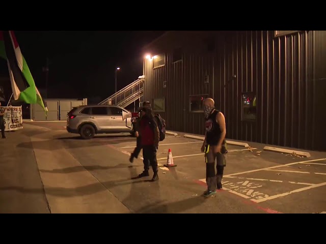 WATCH LIVE: Protesters in Pflugerville stand in solidarity with Minneapolis after fatal ICE shooting
