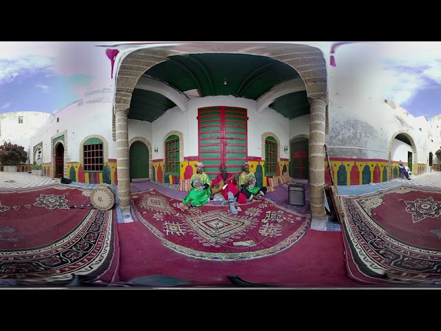 Abdullah Akharraz gnaoua in Essaouira