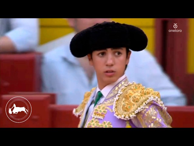 Marco Pérez, first bull, Hogueras Fair, Alicante 06-21-2026, Onetoro TV