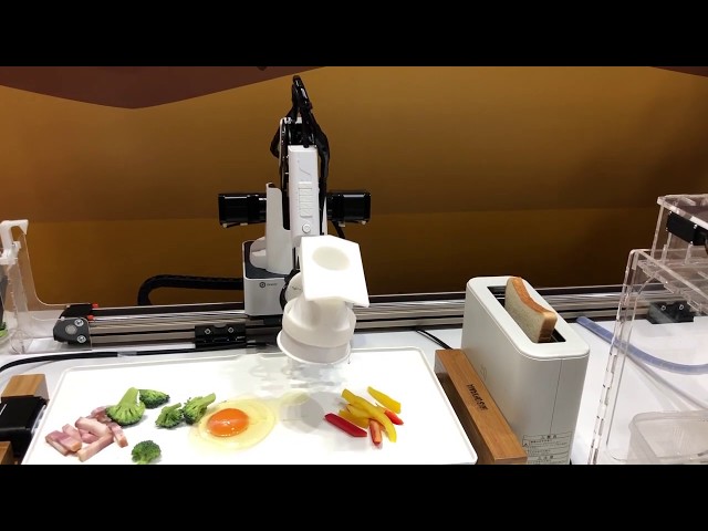 Customer Case | DOBOT Magician Preparing Breakfast in Japan