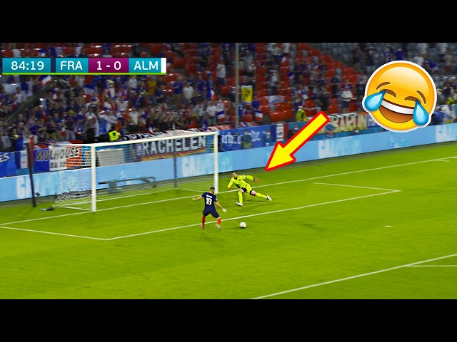 Funny Soccer Football Vines 2025 ● Goals l Skills l Fails #134