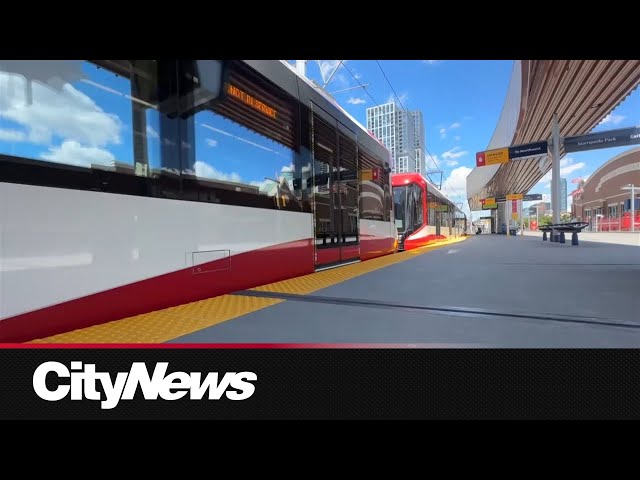 City of Calgary rolls out new LRT cars