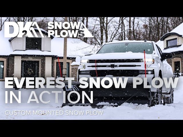 DK2 Snowplows | EVEREST Custom-Mounted Hydraulic Snowplow