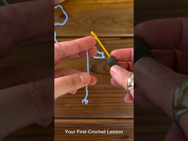 Your First Crochet Lesson 🤍 Learn a Slip Knot Step-by-Step | Crochet for Beginners 🧶 #fingercrochet