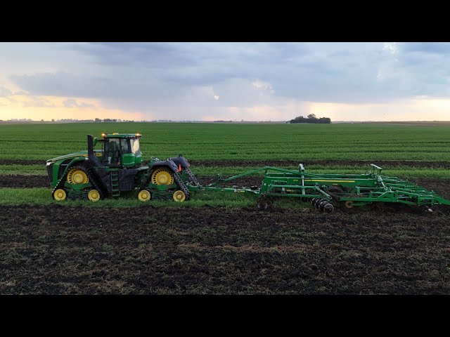 First Day Of Fall Tillage!!! John Deere 9RX 770 Working Up The Ground! 
