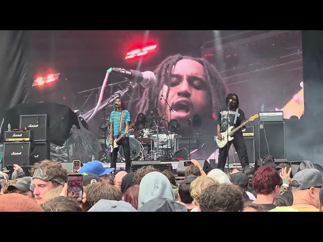 The Paradox - Do me like that (live at sublimefest)