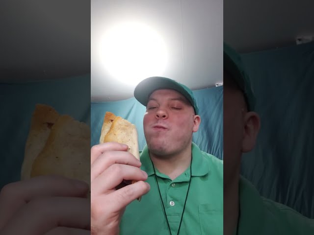 BEST WAY TO MAKE A BREAKFAST BURRITO